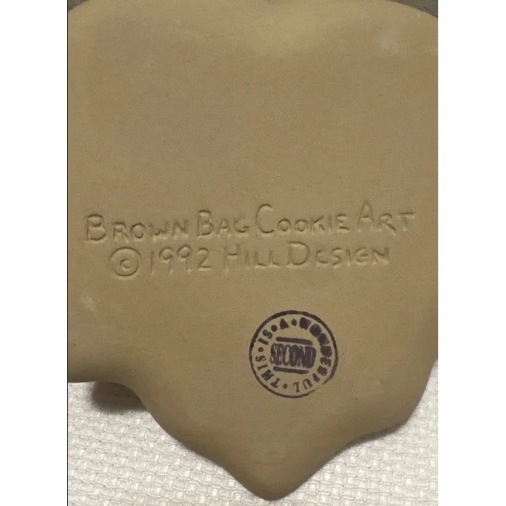 Lot of 2 Vintage Brown Bag Cookie Art Molds 1992 Hummingbird & Basket of Hearts